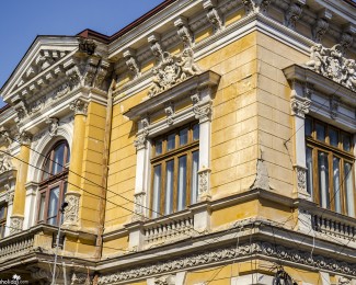 The hidden gems of Bucharest walking tour