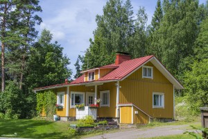 Beautiful house on the way to the Nuuksio National Park