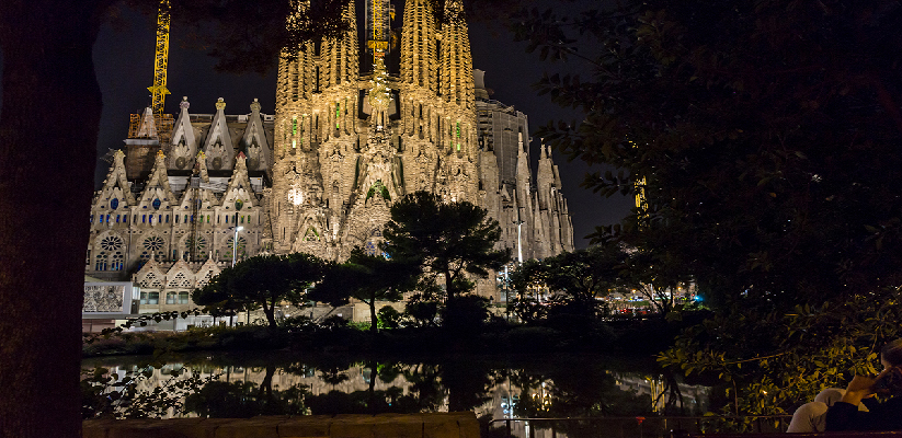 The stunning Sagrada Familia, located close to an apartment with a view in Barcelona