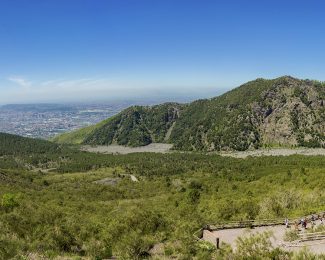 Mount Vesuvius and Pompeii in One Day