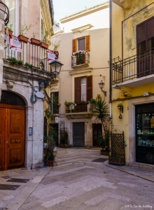 How to spend a weekend in Puglia: wander in Bari