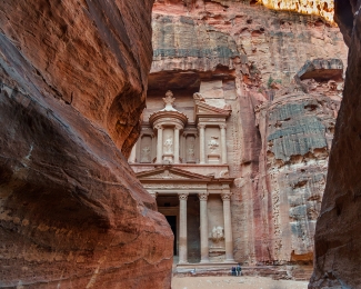 The impressive Treasury at Petra