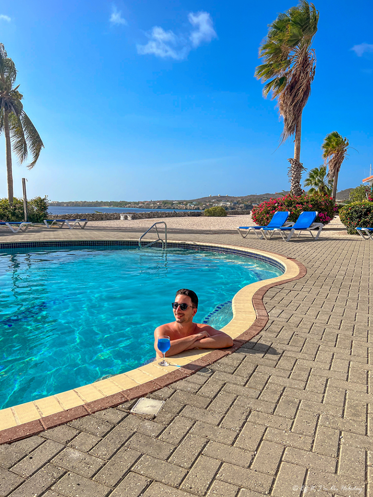 Pool in Curacao